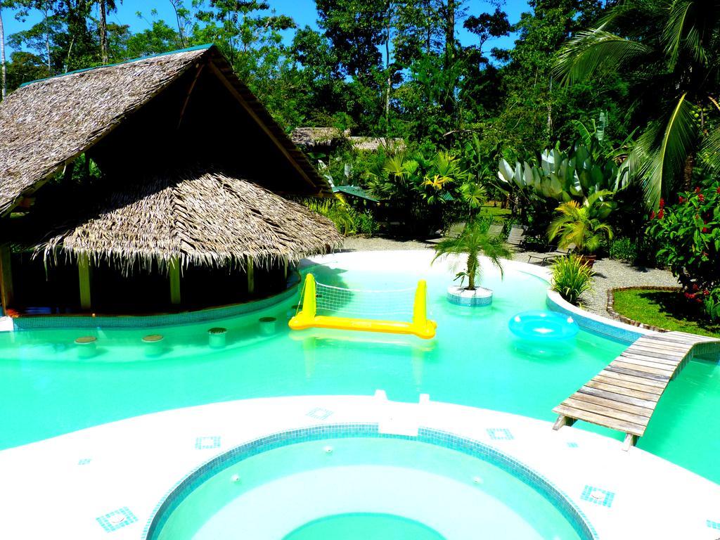 3 Bamboo Eco Lodge Cahuita Buitenkant foto