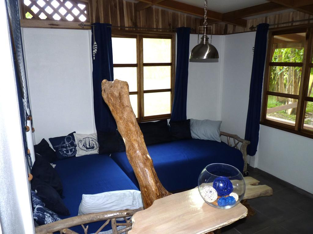 3 Bamboo Eco Lodge Cahuita Buitenkant foto