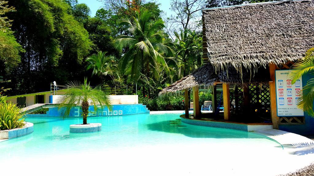 3 Bamboo Eco Lodge Cahuita Buitenkant foto