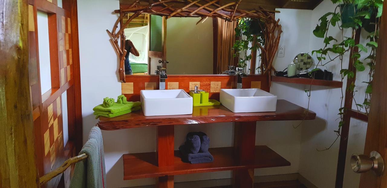 3 Bamboo Eco Lodge Cahuita Buitenkant foto