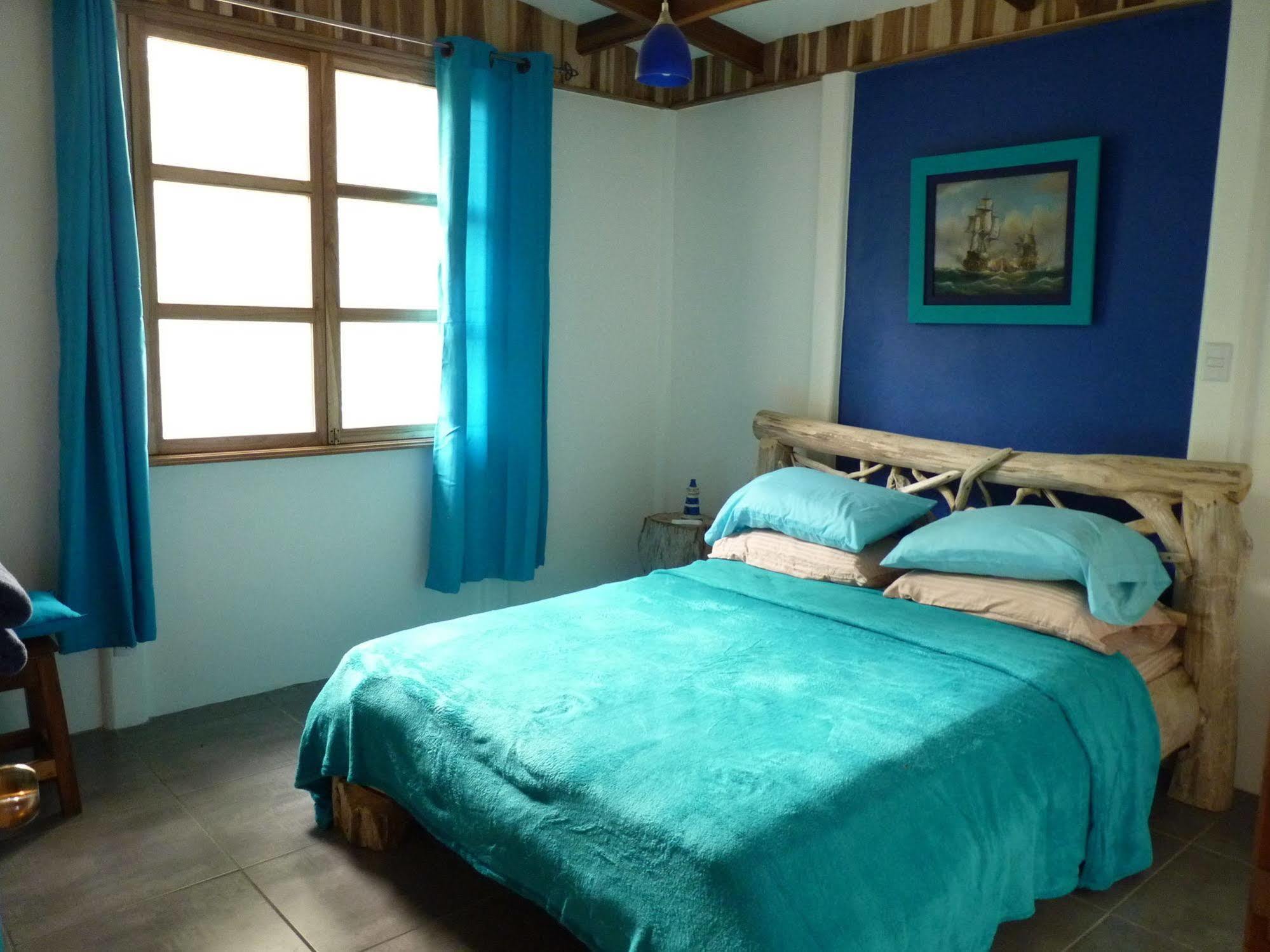 3 Bamboo Eco Lodge Cahuita Buitenkant foto
