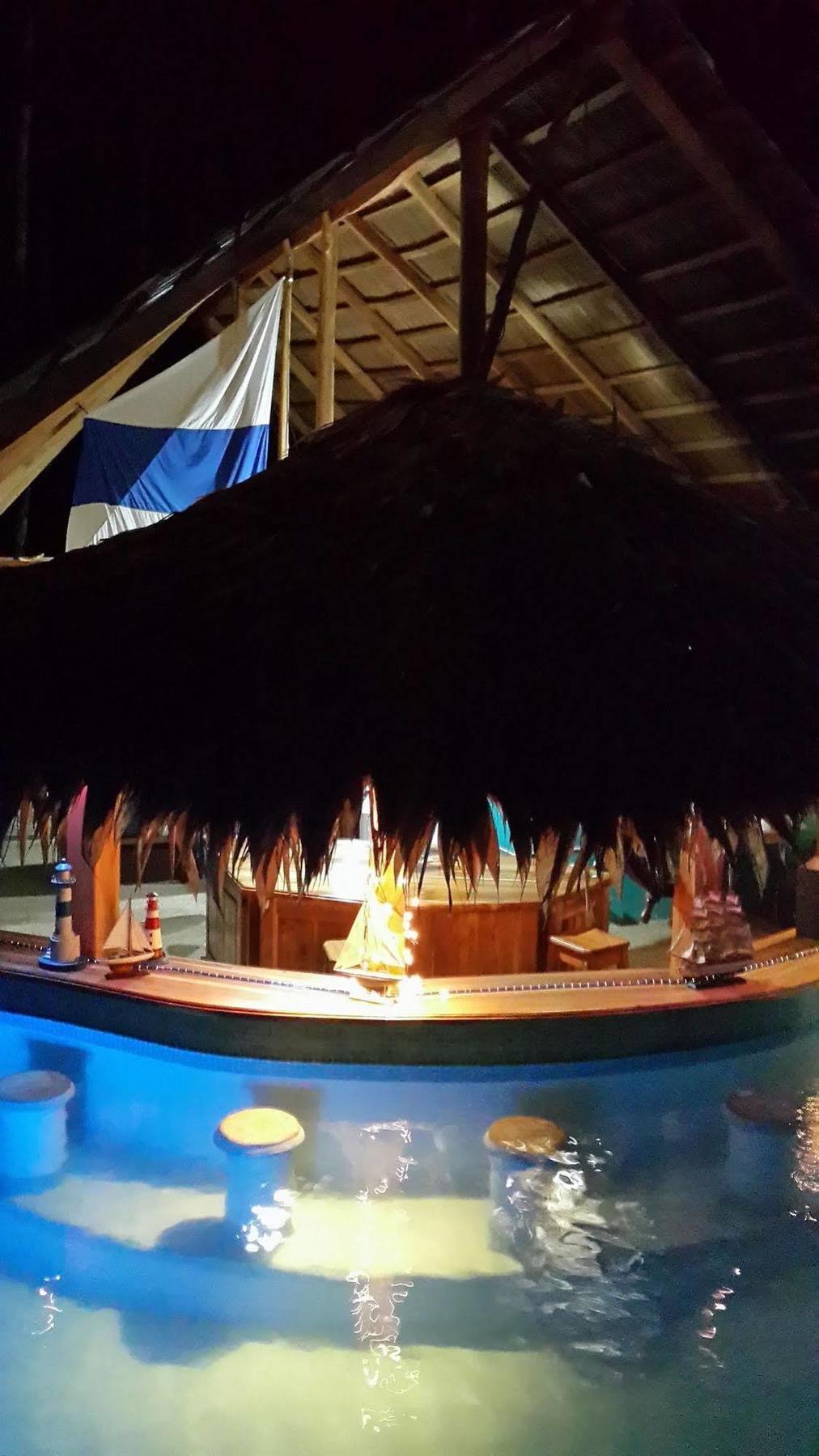 3 Bamboo Eco Lodge Cahuita Buitenkant foto